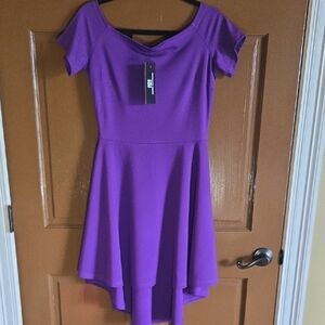 Sarin Matthews-Purple high/low short sleeved off shoulder dress Sz M. NWT.